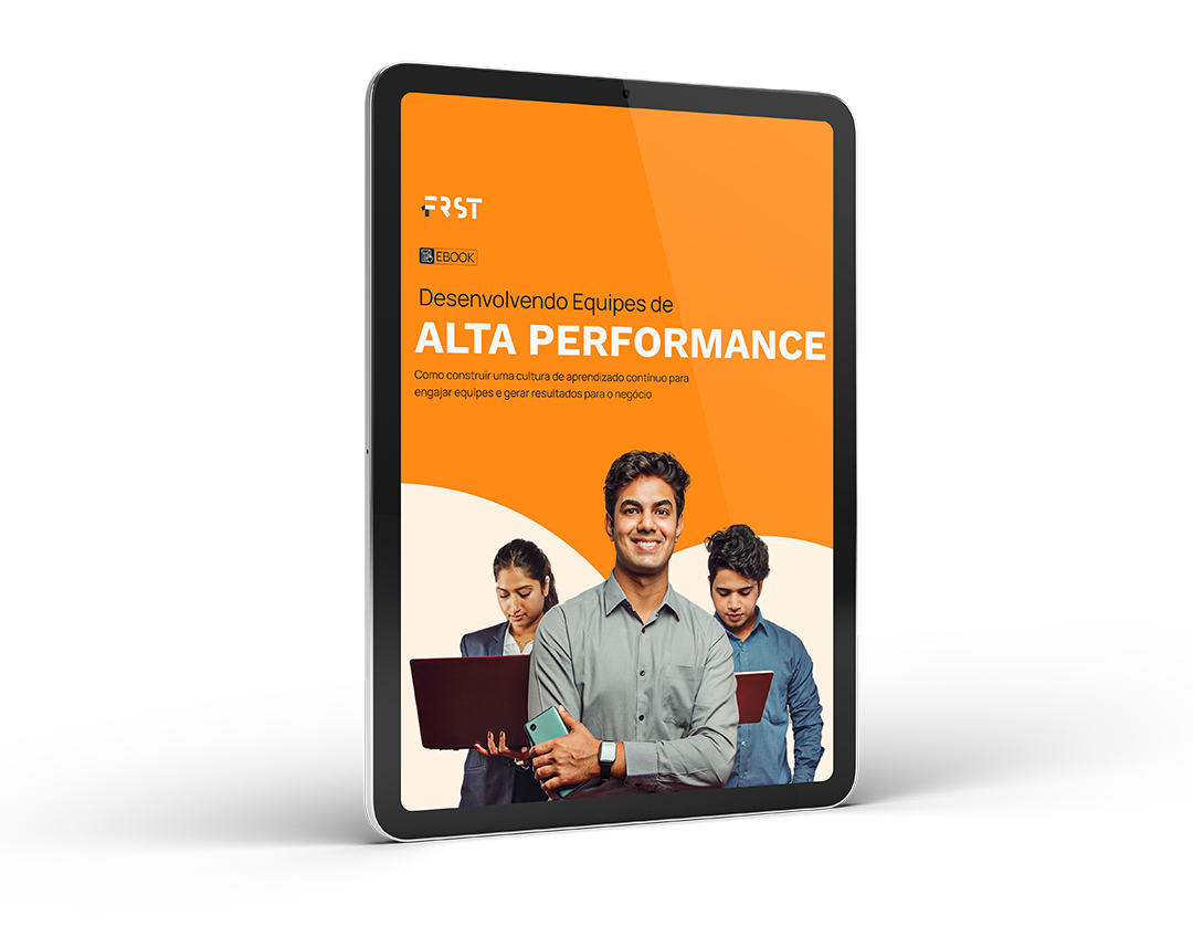 Tablet com a tela aberta na capa do e-book "Desenvolvendo Equipes de Alta Performance" | Guia FRST Falconi 